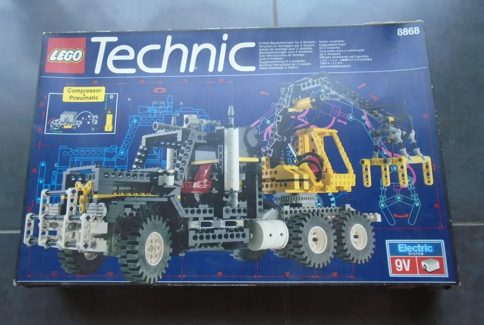 LEGO Technic 8868 Airtech Claw Rig, photo 1 sur 5