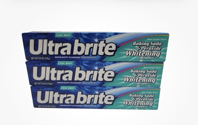 #ad 3 PACK Ultrabrite Baking Soda amp; Peroxide Whitening Cool Mint Toothpaste 6 Oz $9.50