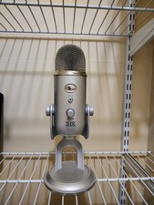 Blue Yeti Silver USB Microphone Mute Button Headphone Jack Volume Control