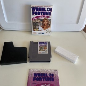 WHEEL OF FORTUNE Nintendo NES, featuring Vanna White, Complete with Styrofoam