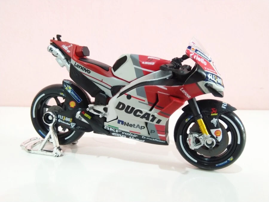Burago Diecast Ducati Desmosedici GP 18 escala 1:18 Shell X Ducati Performance - Imagem 2 de 2