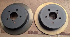 SUBARU REAR BRAKE DISC PAIR 26700AG001  (NEW OLD STOCK) **