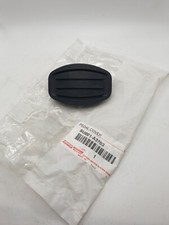 Toyota ProAce Genuine Clutch Pedal Rubber Pad SU001A3703 New OEM Part