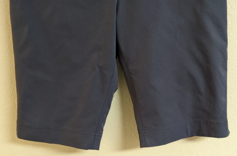 Women's ADIDAS CLIMALITE Light Blue Bermuda Golf Shorts Size 8 - Image 3 of 4