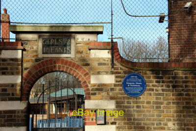 Photo 6x4 Victory Place Walworth - Blue plaque 2 c2015