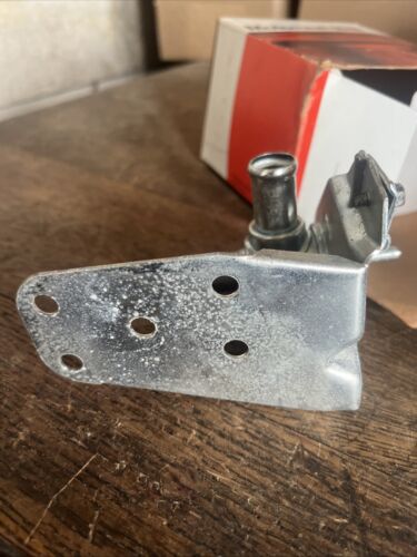NOS Motorcraft Ford Heater Control Valve YG-128 DOHZ 18495-A - Picture 3 of 7