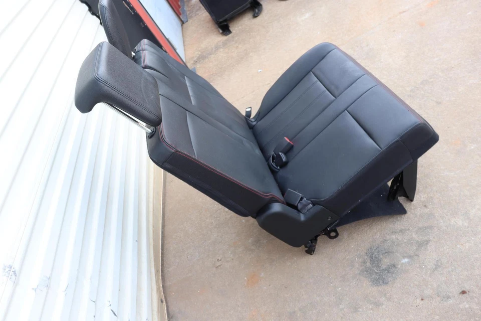 Dodge Grand Caravan 2018-2019 tercera fila asiento trasero izquierdo del lado del conductor cuero OEM Foto 3 de 4