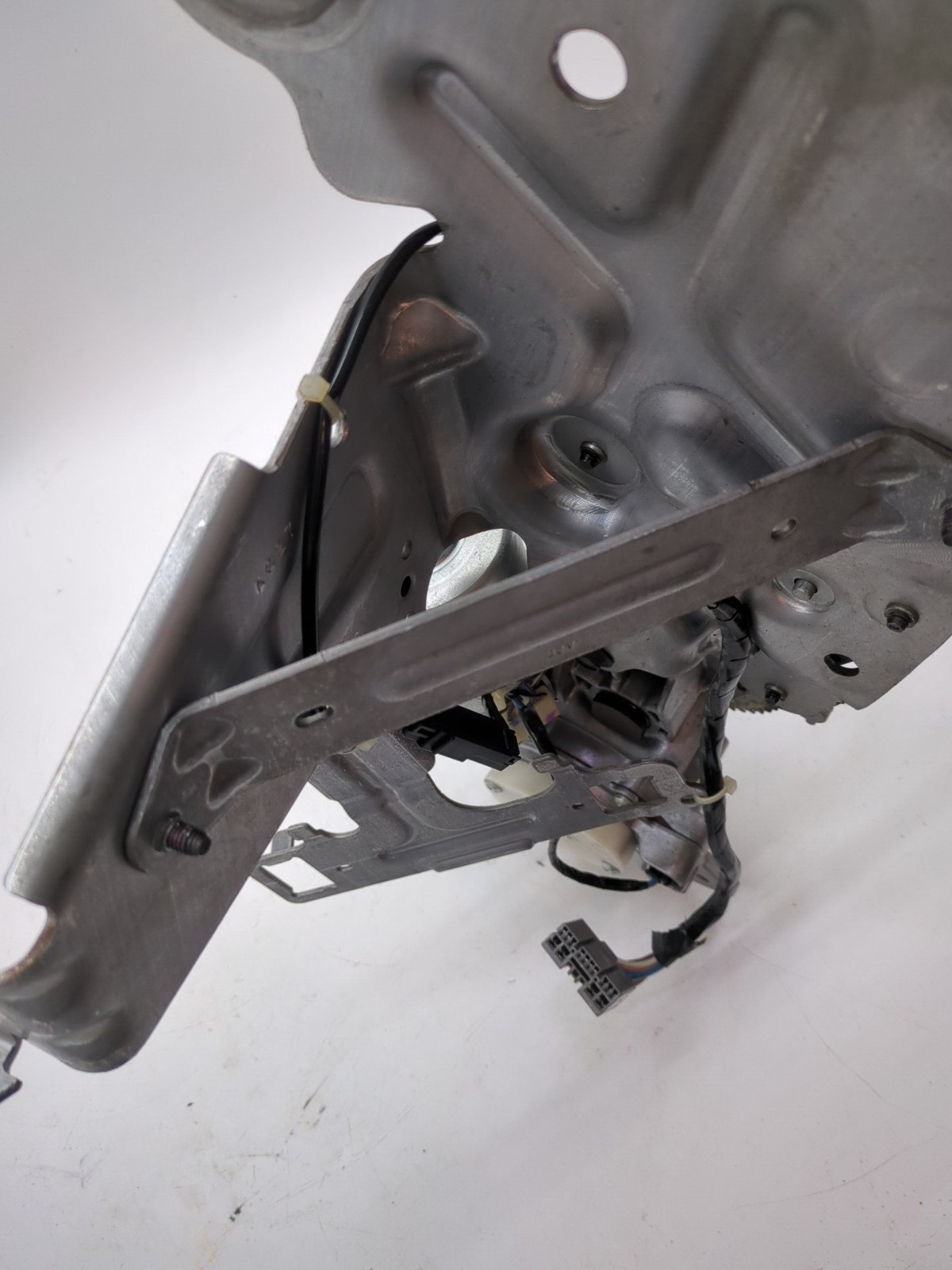 ✅ 2007 - 2014 Cadillac Chevrolet GMC Power Liftgate Tailgate Motor Assembly OEM