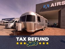 2018 Airstream International Signature 25FB (Front Queen Bed)