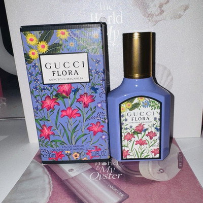 Gucci Flora Gorgeous Magnolia Eau de Parfum Spray 1.0 fl oz Travel w/ Box