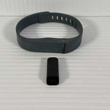 FITBIT FLEX XRAFB401 W/ Band- Untested Sold As Is