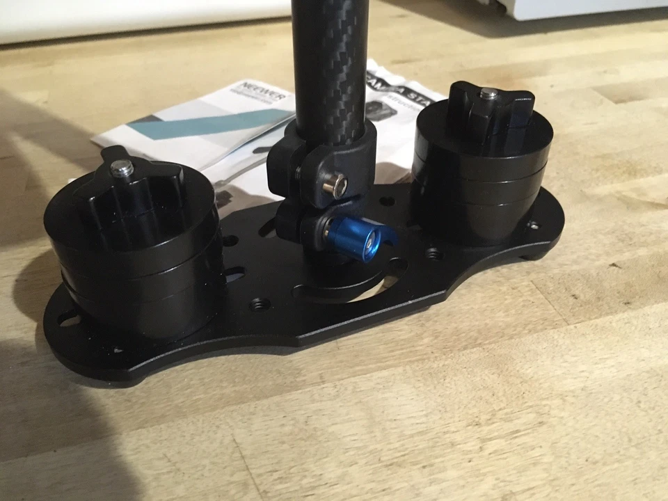 NEEWER Hand Stabiliser CAMERA Stand/Holder,Very Adjustable,DSLR,Canon,Nikon,Sony - Image 4 of 4