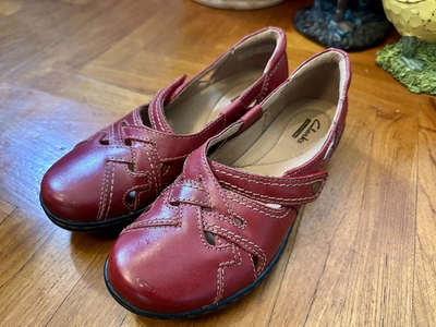 #ad #ad Clarks Collection Ashland Red Leather Shoes 6.5M $20.00