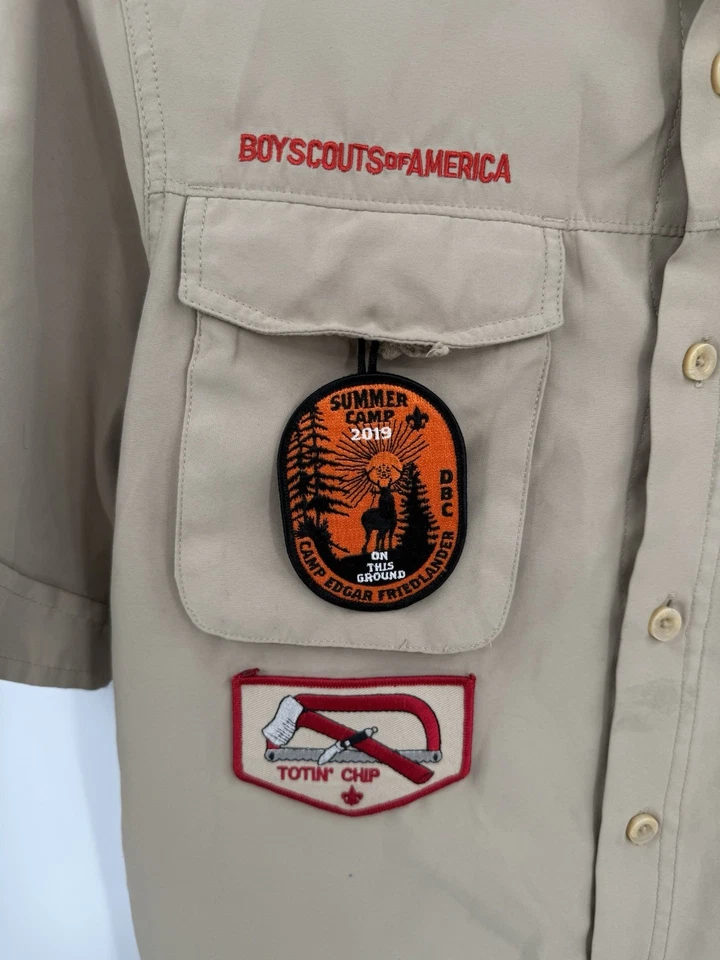 Boy Scouts of America Men’s Uniform Shirt 100% Polyester USA Size Small Vented - Image 4 of 4
