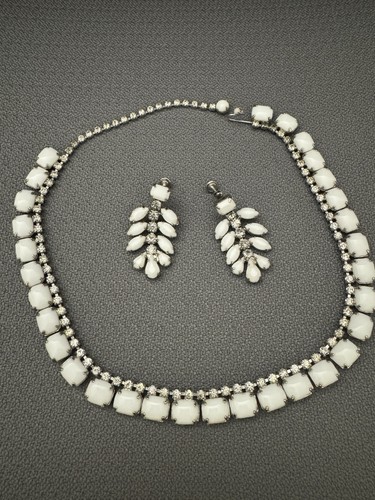 Parure Vintage Collier & Boucles D'oreilles Perles De Verre Bleu - Ensemble Argenté D'occasion