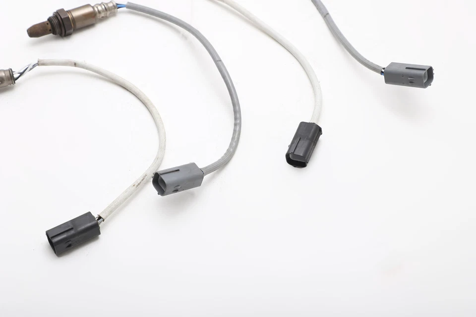 Infiniti FX35 09-11 Sensor de oxígeno térmico aguas arriba/aguas abajo conjunto, B013, OEM, 200 Foto 4 de 4