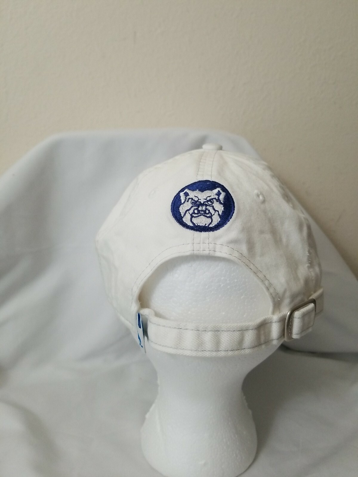 Picture 2 of 5