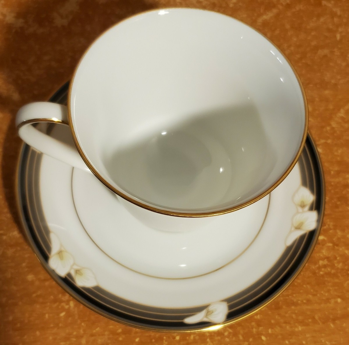 Noritake Legendary ELLINGTON Cup & Saucer set, 3691, Floral Gold