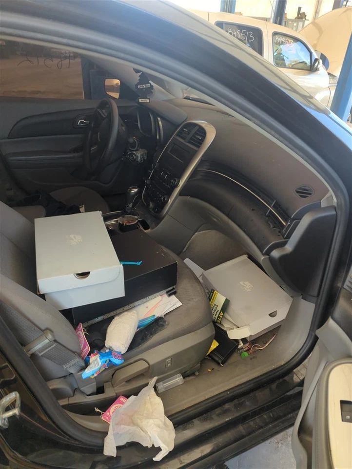 Conjunto de bomba y motor ABS usado se adapta a: Chevrolet Malibu 2014 montaje grado A Foto 2 de 4