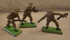Vintage 1970s Britians Deetail British WWII Infantry Army Soldiers lot of 3