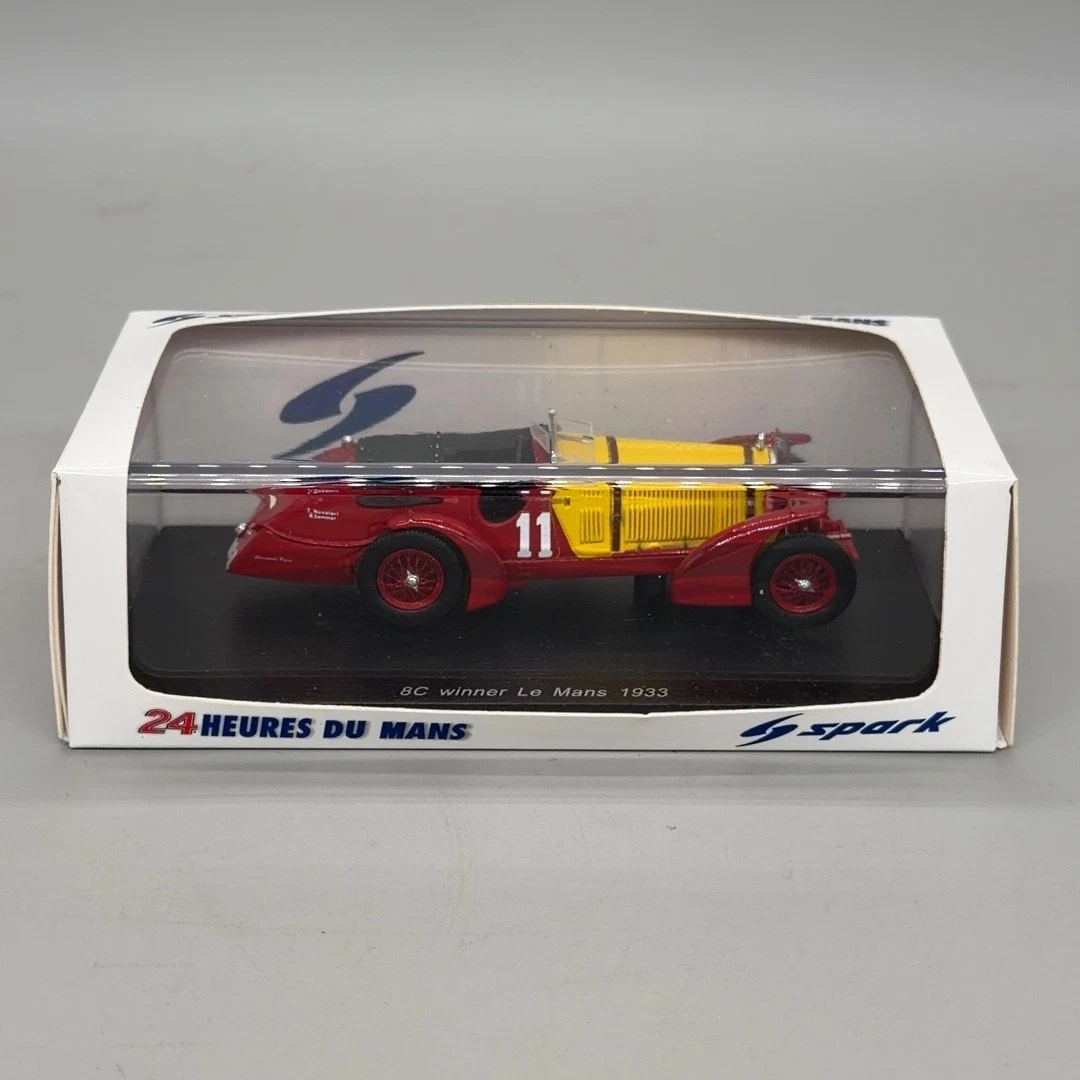 Miniature Alfa Romeo 8C 2900B Touring N°19 – 24h Du Mans 1938 – Minichamps 1/43