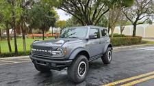 2022 Ford Bronco Badlands, with LUX and Sasquatch Package | Low Miles!