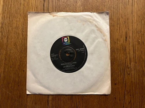 Brian Hyland - Sealed With A Kiss / Ginny Come Lately (reissue) 7" single VG+