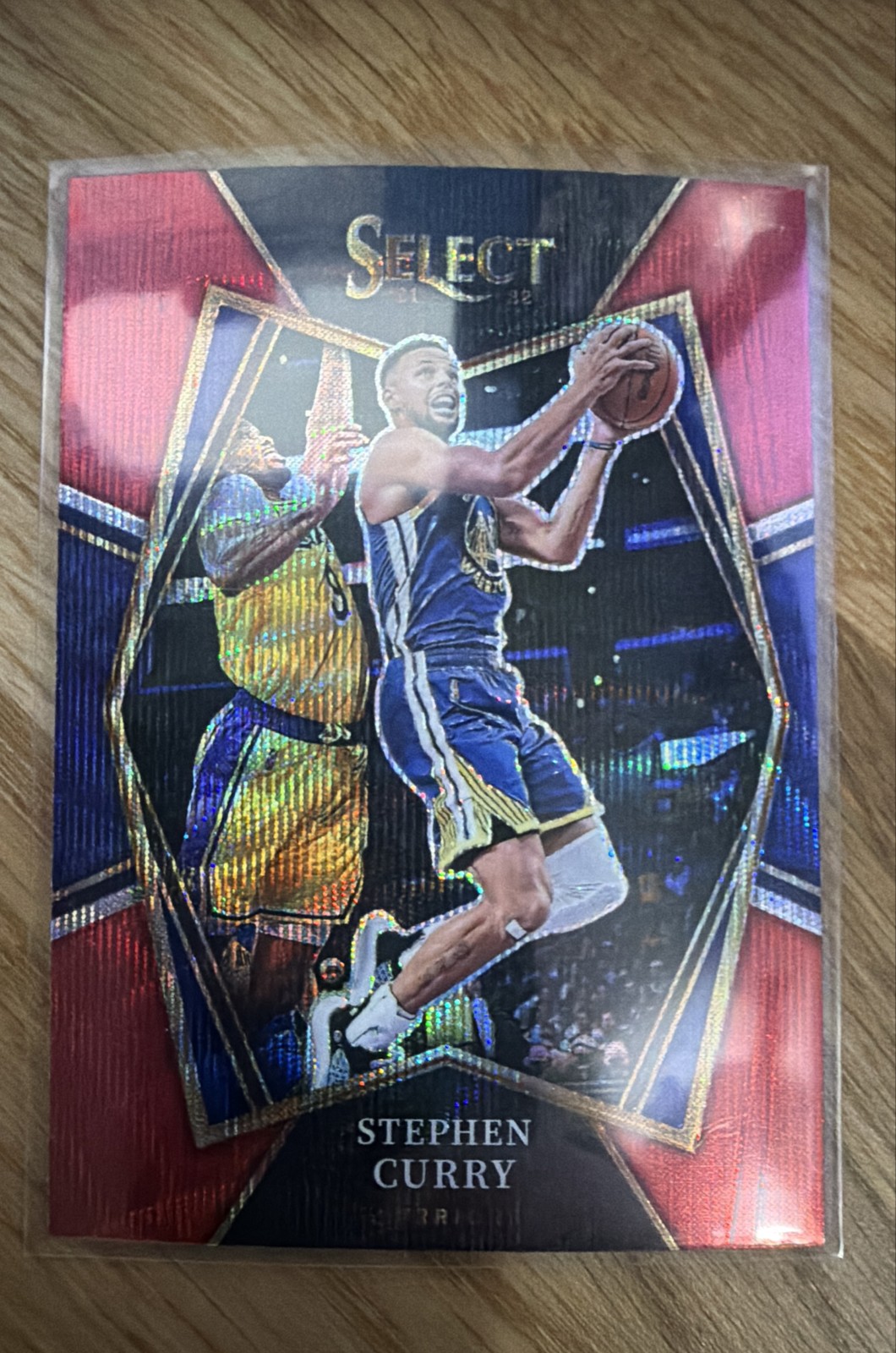 2021-22 Panini Select - Premier Level Stephen Curry #121 Red Wave Prizm