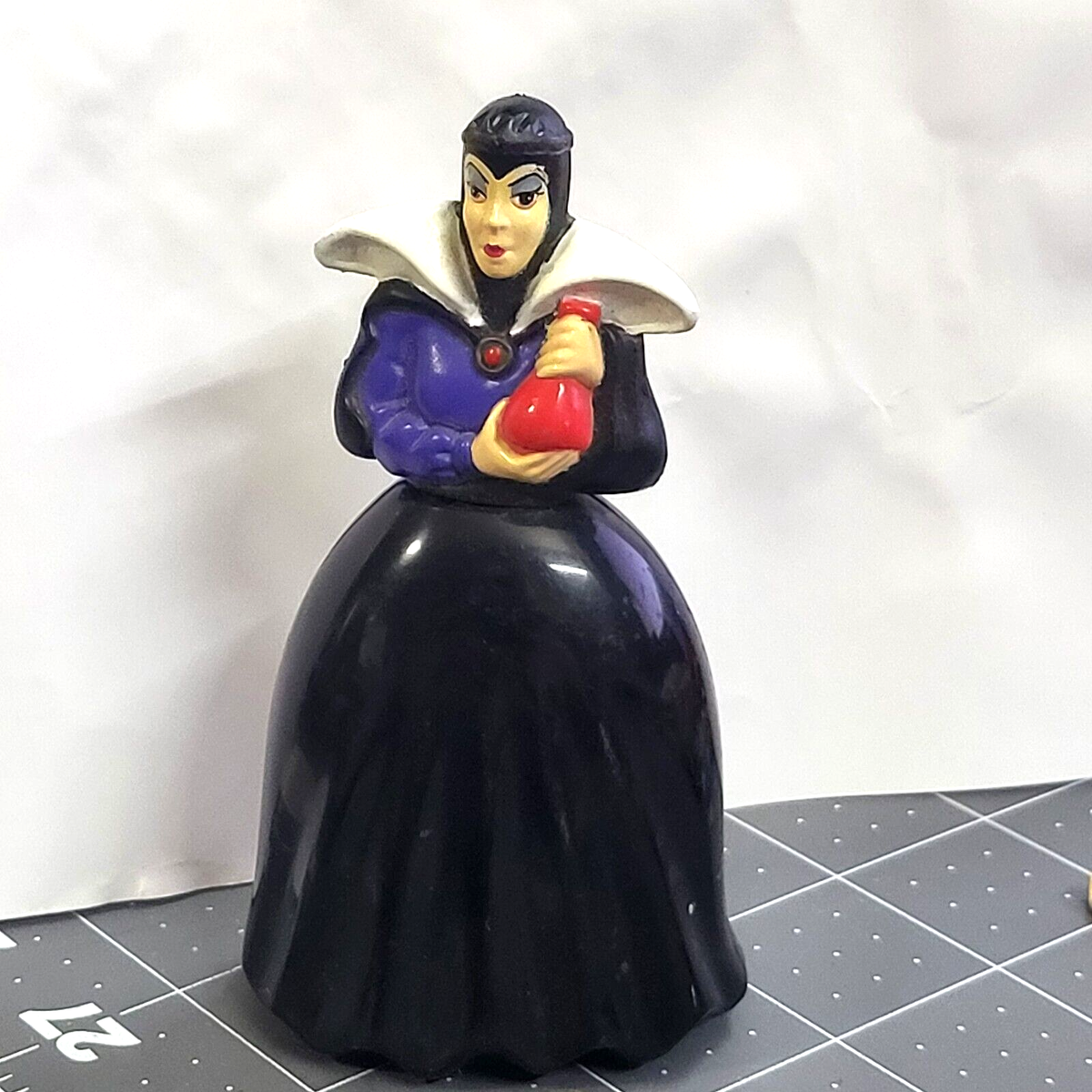 Vintage Disney Snow White Witch Evil Queen McDonalds 1992 Toy | eBay