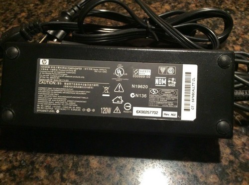 HP ELITE BOOK DOCKING STATION - Picture 8 of 9
