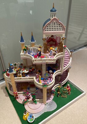 Playmobil Vintage Fairy Tale Castle 3019, plus accessories 3020-22, 3031-33  UK