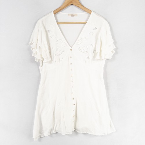 Chelsea & Violet XL Blouse Tunic Top White Rayon Short Sleeve Button Accents