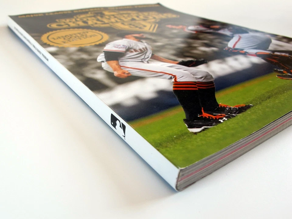 San Francisco Giants 2012 World Series Champions Limited Gold Edition Program - Image 4 of 4