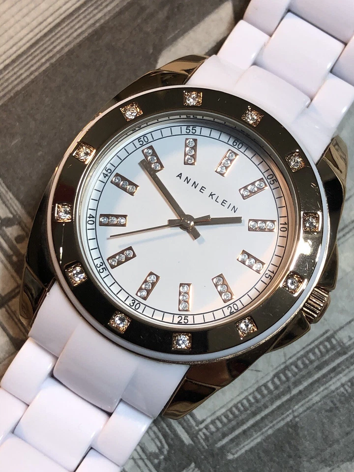 Reloj Pulsera Anne Klein Cristal Acentuado Tono Oro Blanco y Rosa Batería Nueva Foto 2 de 4