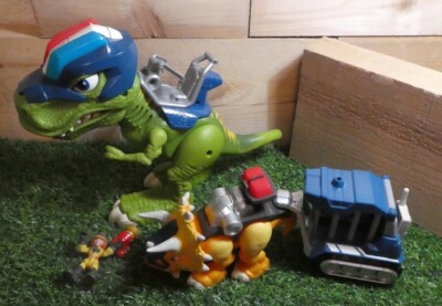 PLAYSKOOL HEROES HASBRO CHOMP SQUAD TROOPERSAURUS & DINOSAURIER MIT GEFÄNGNISANHÄNGER