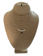 Avon Women's 16-19.5" Necklace & 5.5" Bracelet Silvertone Emerald Green Stones