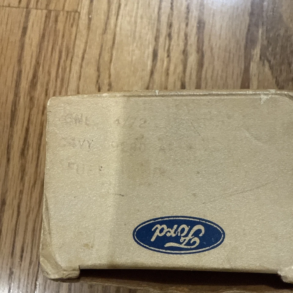  1964 1965 LINCOLN CONTINENTAL FUEL GAUGE  NEW OLD STOCK C4VY-9280-A  New in Box - Image 2 of 4