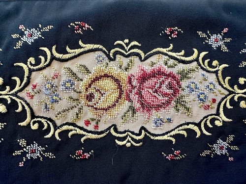 Vintage Golden Seal Needlepoint Clutch & Matching Coin Purse Rose Mid Century - Picture 12 of 12