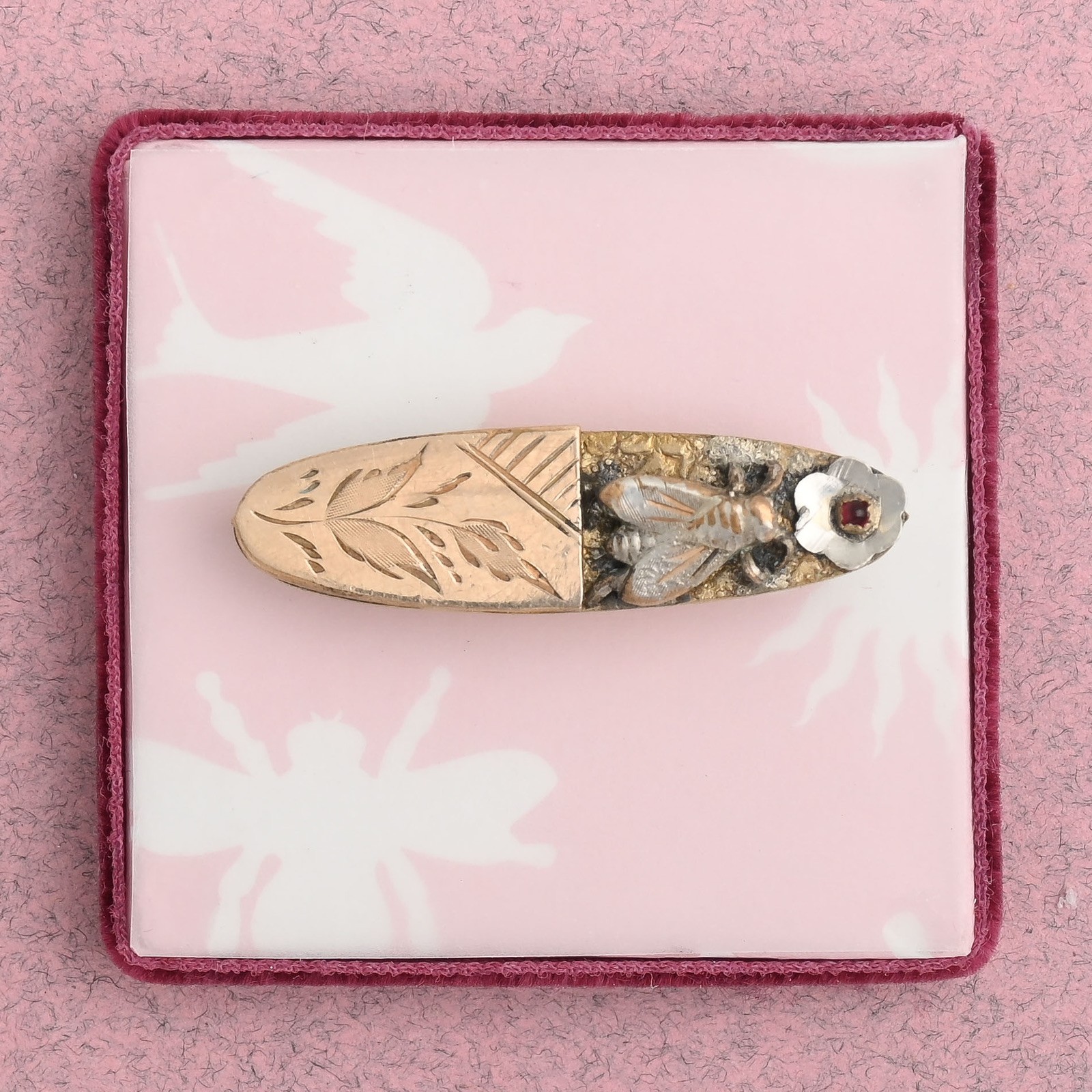 Antique Victorian TINY FLY Flower Paste Gold Fill… - image 4