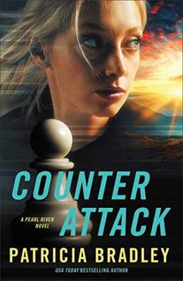 Counter Attack: (Romantic Suspense - Paperback, by Patricia Bradley - Good