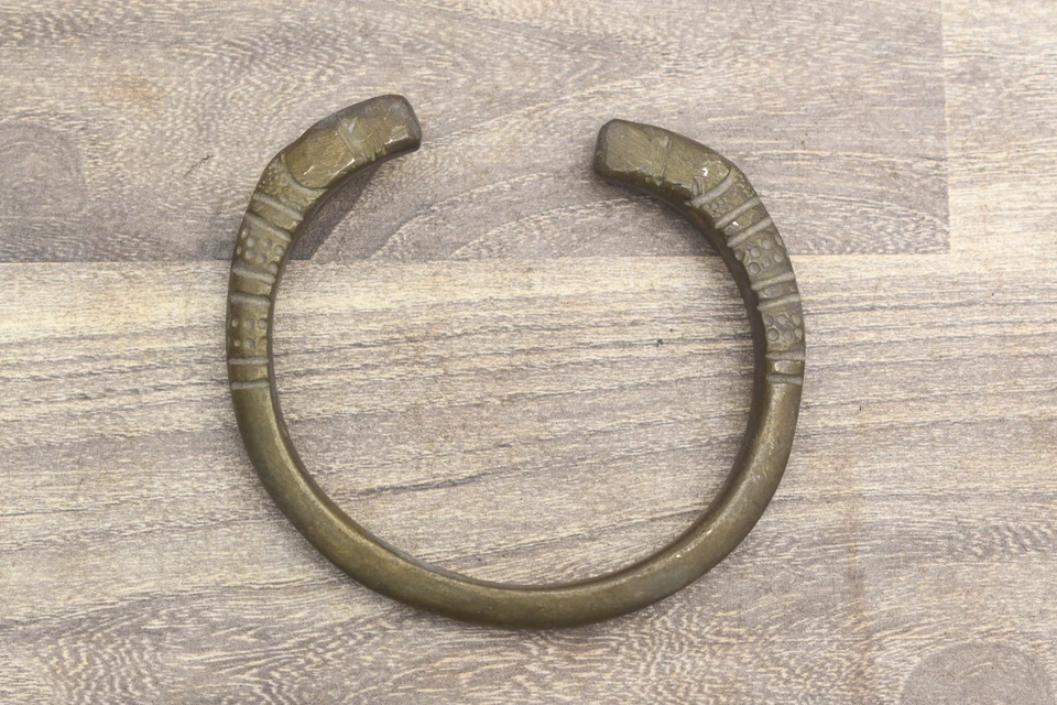 Pulsera brazalete vikingo vintage bronce latón dragón cabeza bestia mítica hombres mujeres Foto 2 de 4