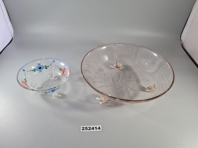 2x Schalen handgeschliffen 3 Füße leicht rosa handgemalt Art déco #252414