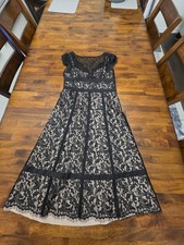 Loft Ann Taylor Black Lace Overlay Cocktail Dress Size 6. Sku 88