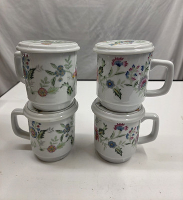 Set of 4 Vintage Porcelain Tea Coffee Mug Cup with Lid Floral Design 8 oz w/Box