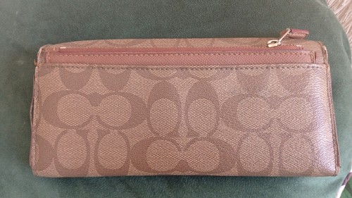 COACH SIGNATURE POP SLIM ZIP AROUND ENVELOPE WALLET - Picture 2 of 4