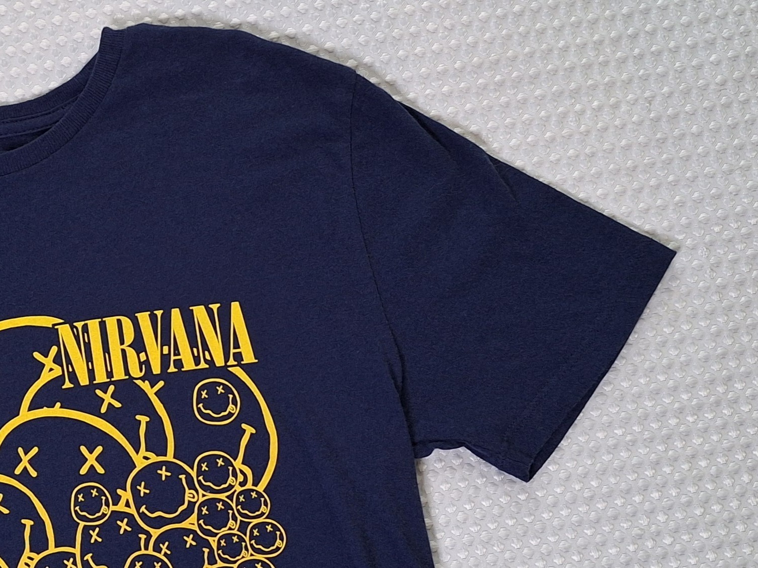 Nirvana Multiple Smiley Face Logo Rock Music Dark… - image 4