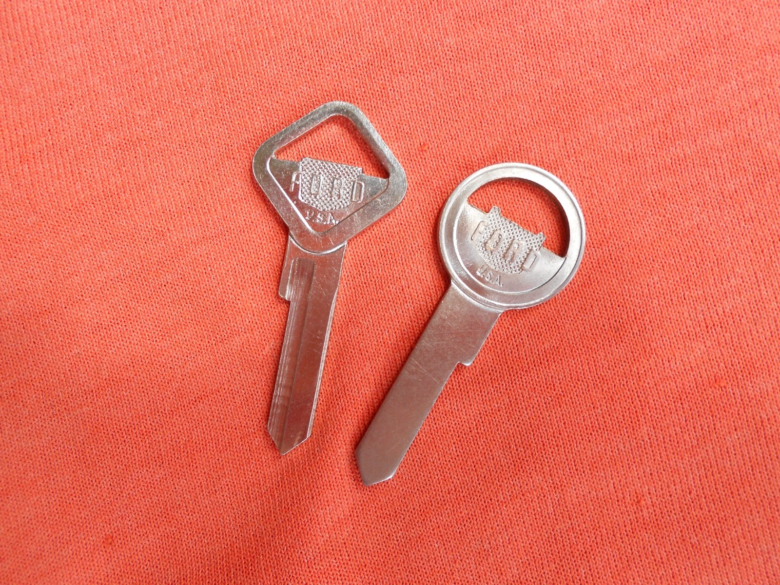 2 VINTAGE FORD OEM IGNITION TRUNK KEY BLANKS 1952 1953 1954 1955 1956 1957 1958