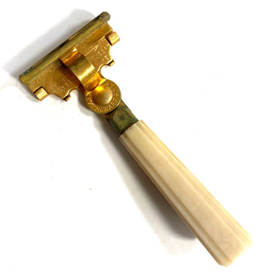 1933 EVERSHARP SCHICK RAZOR gold-toned metal head IVORY-COLORED BAKELITE HANDLE