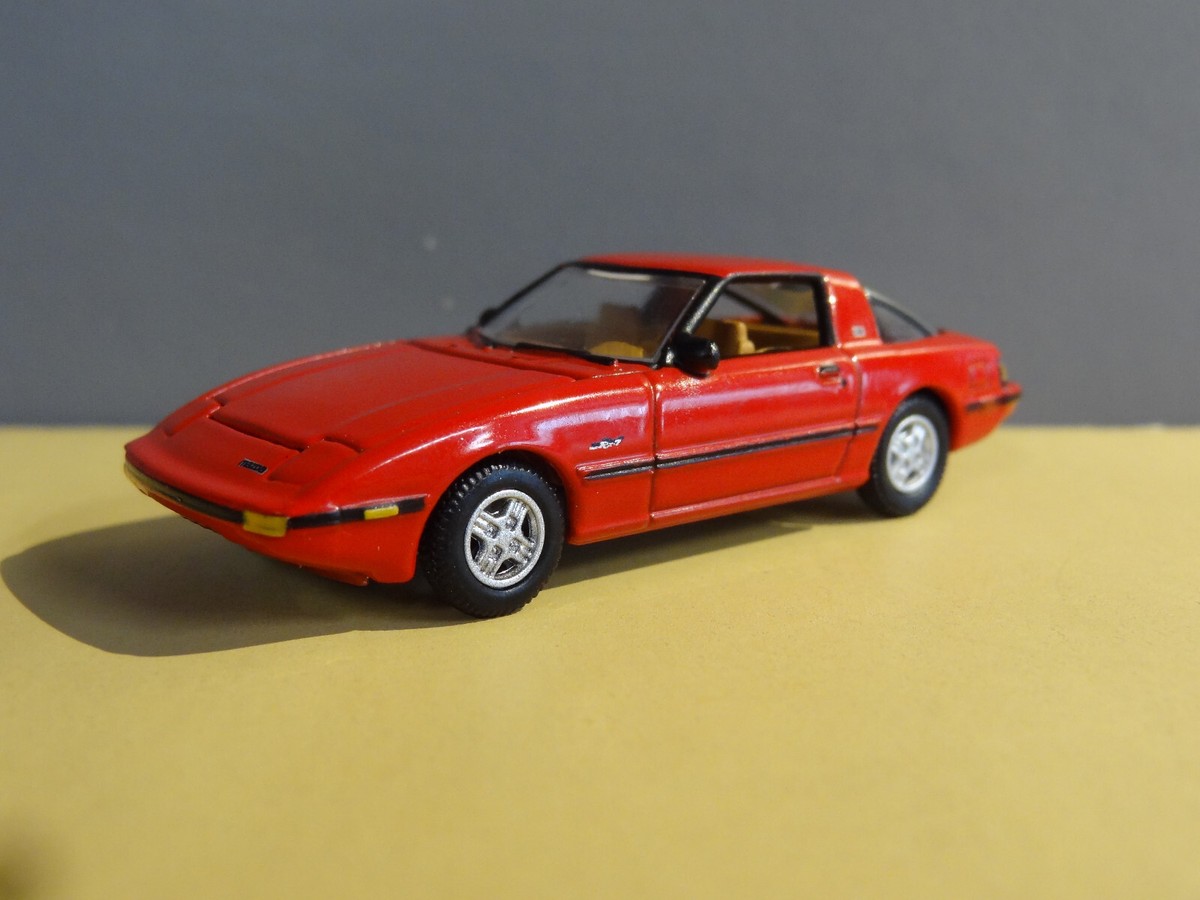 1ST GEN 1978-85 MAZDA SAVANNA RX-7 SPORTS COUPE 1/64 DIECAST