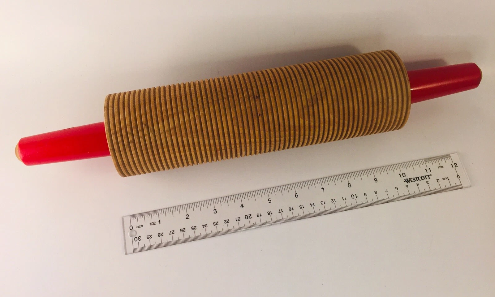 Vintage Large Fat Wooden Rolling Pin 10” long Red Handles